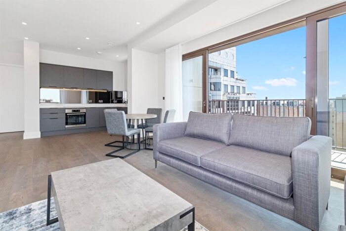 2 Bedroom Apartment To Rent In Dock East, Selsdon Way, E14