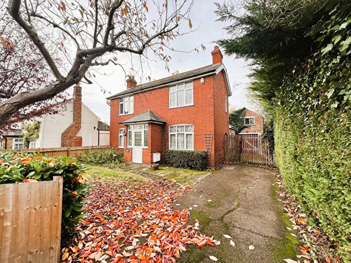 2 Bedroom Property To Rent In High Street, Cranfield, Bedford, Bedfordshire., MK43