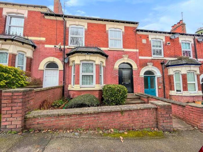 2 Bedroom Flat To Rent In B Bell Street, Brierley Hill, DY5