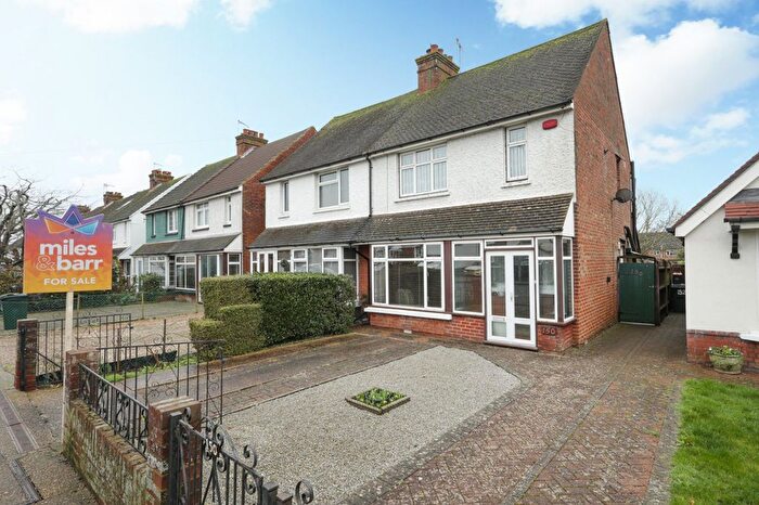 3 Bedroom Semi Detached House For Sale In Kingsnorth Road, Ashford, TN23