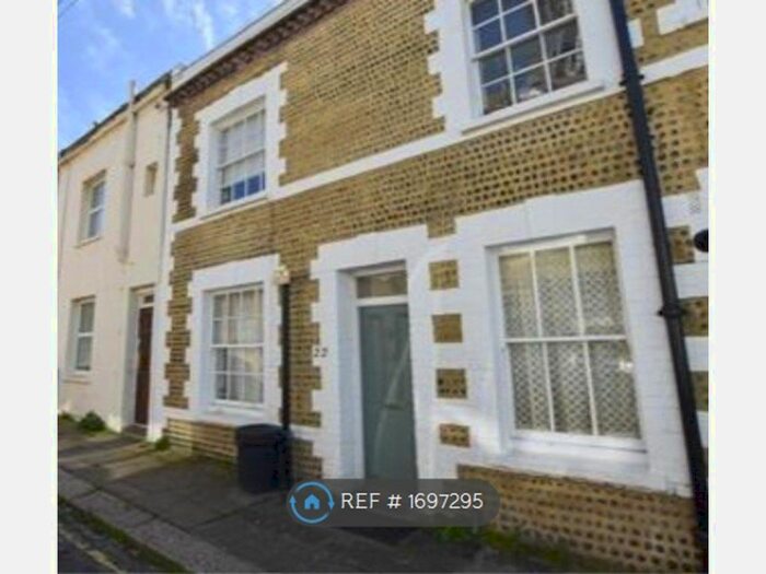 2 Bedroom Flat To Rent In Alfred Street, St. Leonards-On-Sea, TN38