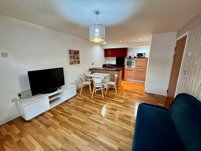 2 Bedroom Flat To Rent In Hemisphere, Edgbastion Cresecent, Birmingham, B5