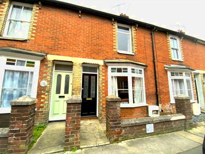 3 Bedroom Terraced House To Rent In St. Peter`s Lane, Canterbury, CT1