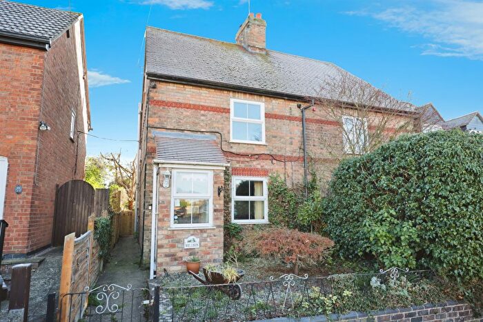 3 Bedroom Terraced House For Sale In Fisher Road, Bishops Itchington, Southam, CV47