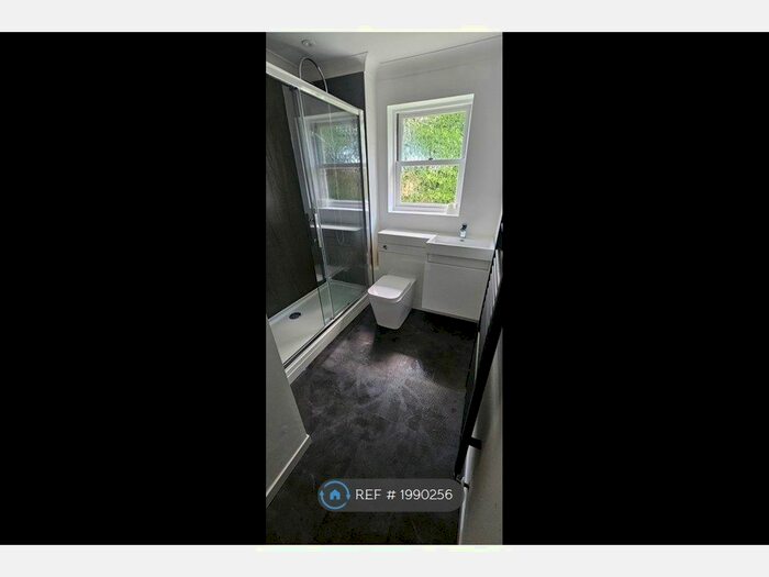 1 Bedroom Flat To Rent In Warren Down, Bracknell, RG42