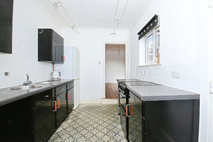 3 Bedroom End Terrace House For Sale In Jubilee Street, Peterborough, PE2