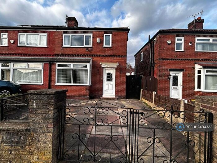 3 Bedroom Semi-Detached House To Rent In Dunoon Road, Stockport, SK5