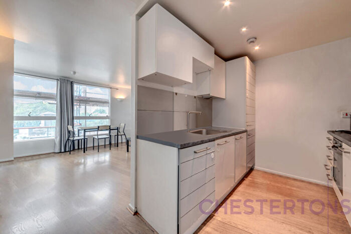 2 Bedroom Flat To Rent In Lumina Building, Prestons Road, E14