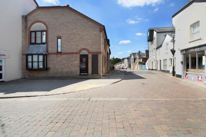 1 Bedroom Apartment To Rent In North Street, CO10