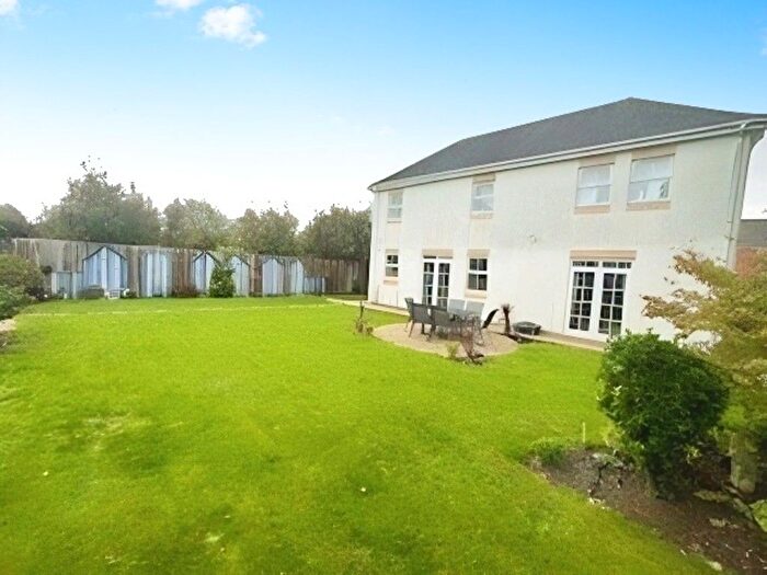 4 Bedroom Detached House For Sale In Cwrt St. Cyres, Penarth, CF64