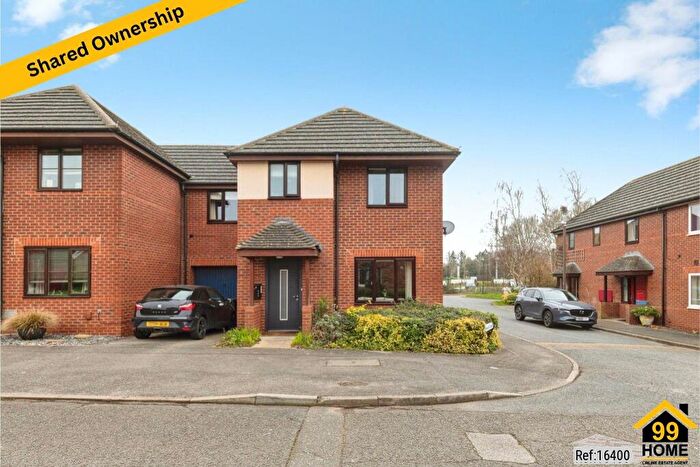 4 Bedroom End Of Terrace House For Sale In Haddon, Milton Keynes, MK8