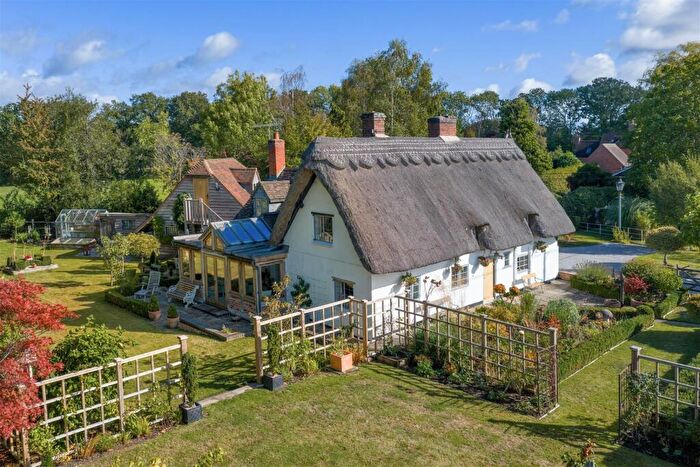 4 Bedroom Country House For Sale In Wolverton Fields, Norton Lindsey, Warwick, CV35