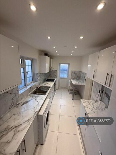 3 Bedroom Semi Detached House To Rent In Stanley Road, Harrow, HA2