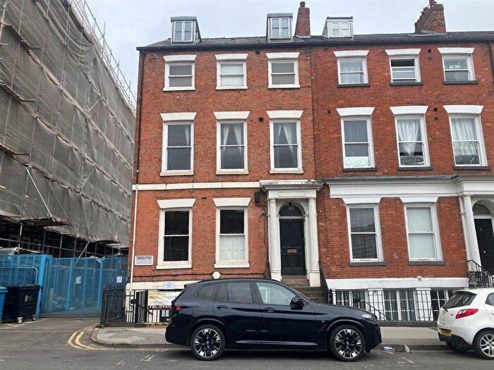 2 Bedroom Flat For Sale In Wright Street, Hull, HU2