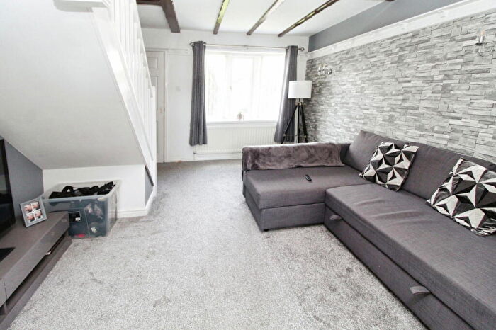 2 Bedroom Semi-Detached House For Sale In Turner Close, Ryton, NE40