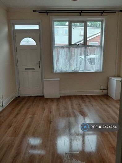 1 Bedroom Terraced House To Rent In Station Road, Birmingham, B31