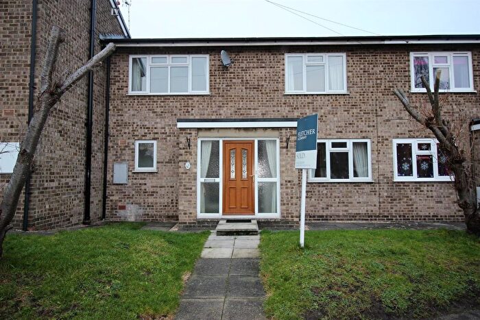 3 Bedroom Town House To Rent In The Town, Little Eaton, Derby, DE21