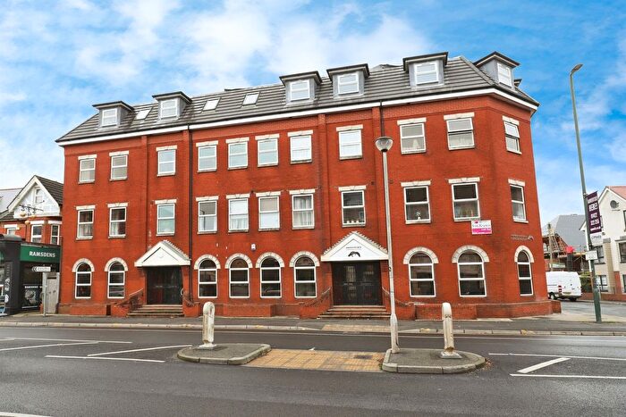 1 Bedroom Flat For Sale In Christchurch Road, Boscombe, Bournemouth, BH7