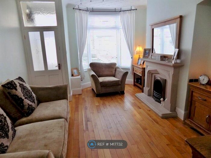 3 Bedroom Terraced House To Rent In Magdalen Street, Middlesbrough, TS3