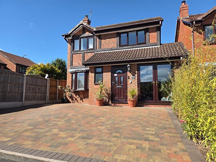 4 Bedroom Detached House For Sale In Brunel Close, Stourport-On-Severn, DY13