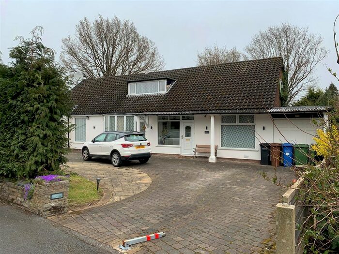 5 Bedroom Detached Bungalow For Sale In Daylesford Road, Cheadle, Stockport, SK8