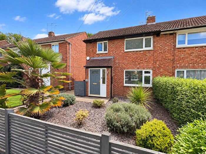 3 Bedroom Semi-Detached House For Sale In Oswald Court, Durham City, DH1