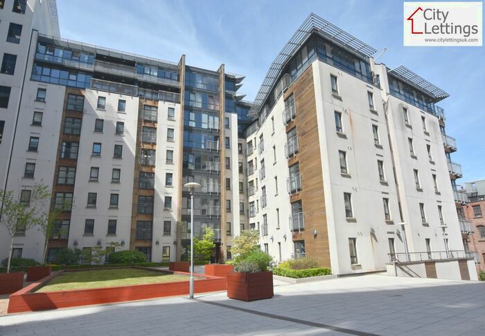 2 Bedroom Flat To Rent In The Atrium, Waterfront Plaza, City Centre, NG2