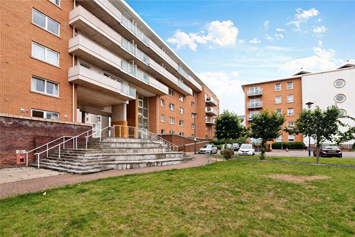 2 Bedroom Flat To Rent In Heol Glan Rheidol, Cardiff, CF10