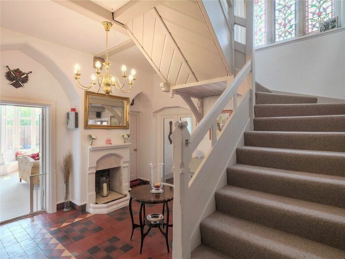 6 Bedroom Detached House For Sale In Church Lane, Figheldean, SP4