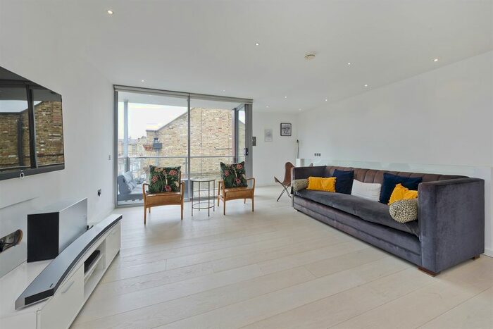 2 Bedroom Terraced House To Rent In Hewer Street, London, W10