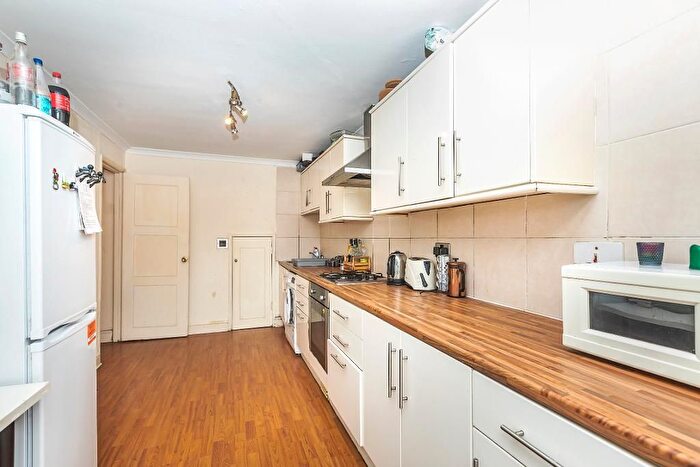 5 Bedroom Maisonette To Rent In Ackroyd Drive, London, E3