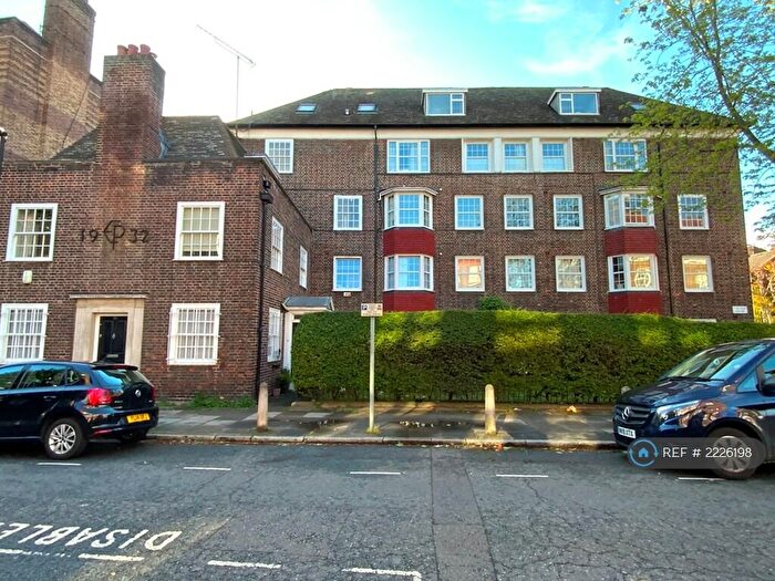 2 Bedroom Flat To Rent In Orsett Street, London, SE11