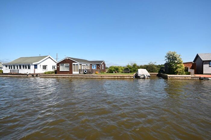 2 Bedroom Detached Bungalow For Sale In Repps With Bastwick, NR29