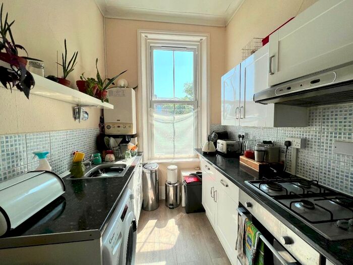 1 Bedroom Flat To Rent In Anerley Park, London, SE20
