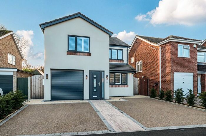 4 Bedroom Detached House For Sale In Leyside, Bromham, Bedford, MK43