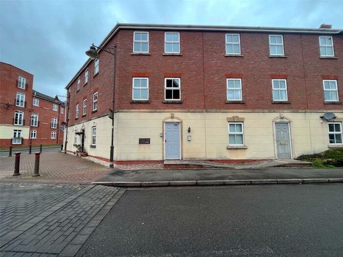 2 Bedroom Apartment To Rent In Ascote Lane, Dickens Heath, Solihull, West Midlands, B90