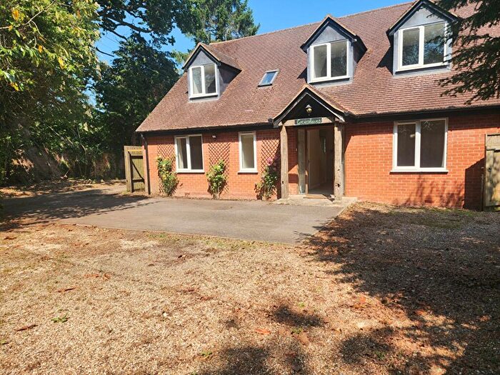4 Bedroom Detached House To Rent In South Stoke Road, Woodcote, Reading, Reading, Berkshire, RG8