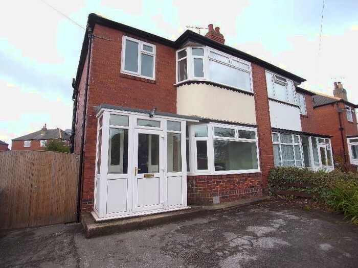 3 Bedroom Semi-Detached House To Rent In Allerton Grange Ave, Moortown, LS17
