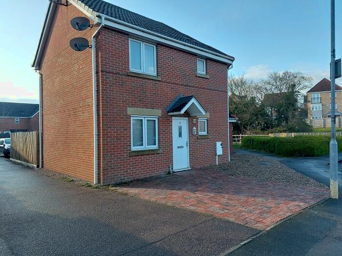 2 Bedroom Flat To Rent In Tuffleys Way, Thorpe Astley, Braunstone, Leicester, Leicestershire., LE3