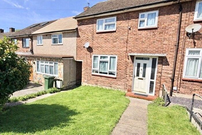 2 Bedroom Property To Rent In Sedgefield Crescent, Romford, RM3