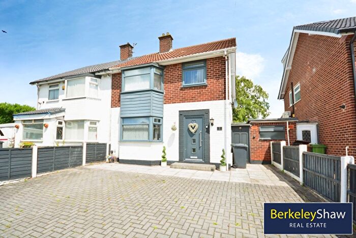 3 Bedroom Semi Detached House For Sale In Old Hall Road, Liverpool, L31