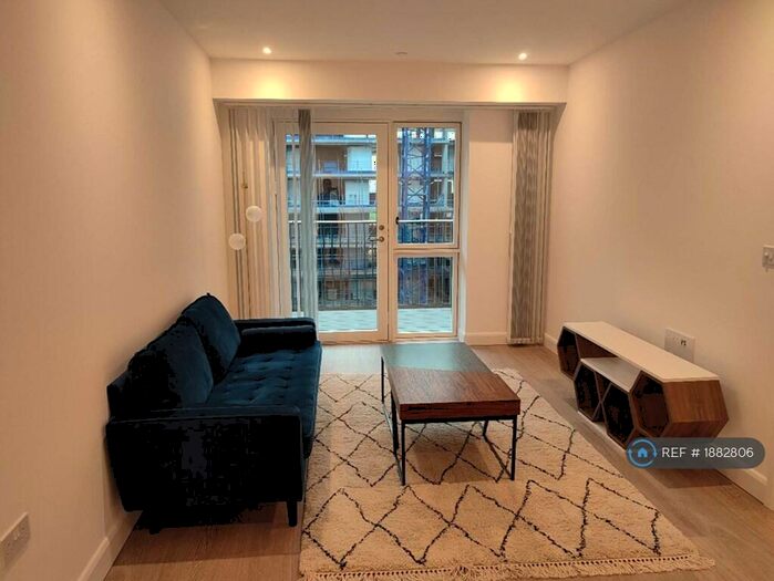 1 Bedroom Flat To Rent In Galleria House, London, E16