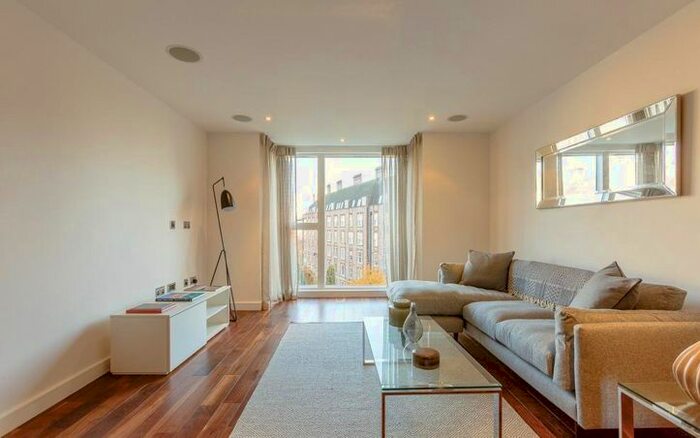 1 Bedroom Flat To Rent In Moore House, Gatliff Road, Grosvenor Waterside, SW1W