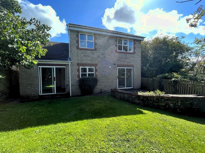 4 Bedroom Detached House To Rent In Campkin Road, Wells, BA5