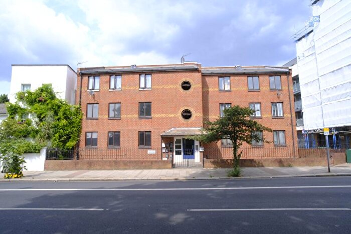 1 Bedroom Flat For Sale In Flat C, - Harrow Road, Kensal Green, London, NW10