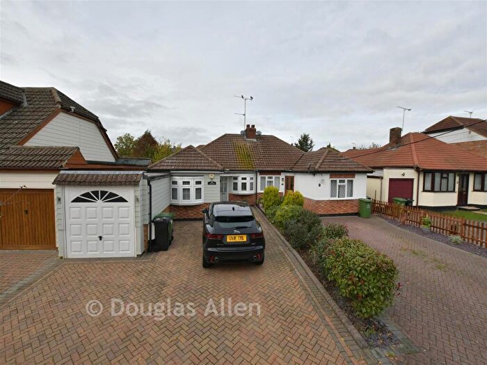 3 Bedroom Semi-Detached Bungalow For Sale In Mill Road, Billericay, Essex, CM11