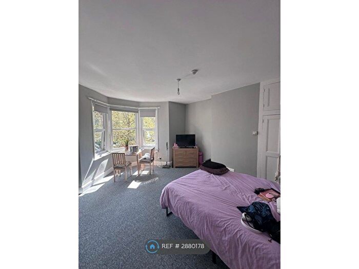 Studio To Rent In Totterdown, Bristol, BS4