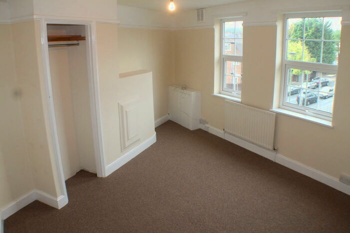 1 Bedroom Maisonette To Rent In Beaconsfield Parade, London, SE9