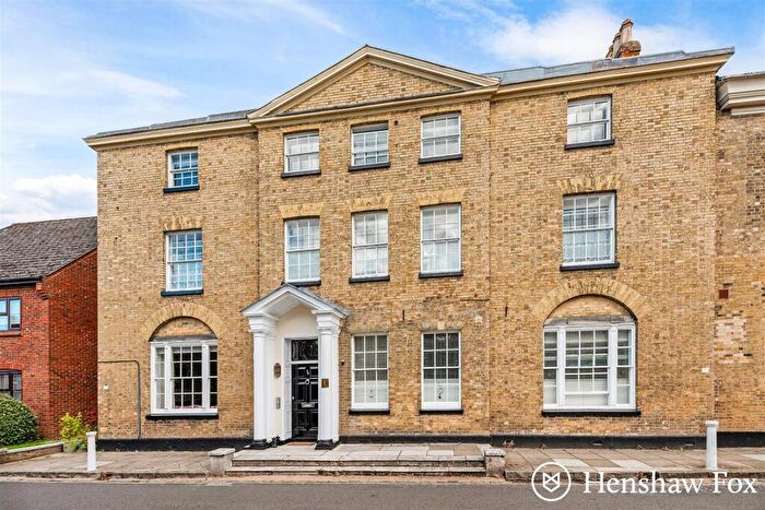1 Bedroom Flat For Sale In Temple Court House, Romsey Town Centre, Hampshire, SO51