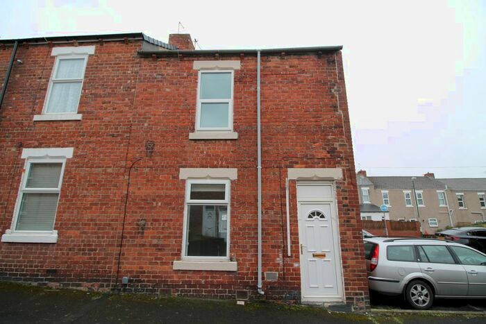1 Bedroom End Of Terrace House To Rent In Parliament Street, Hebburn, Tyne And Wear, NE31